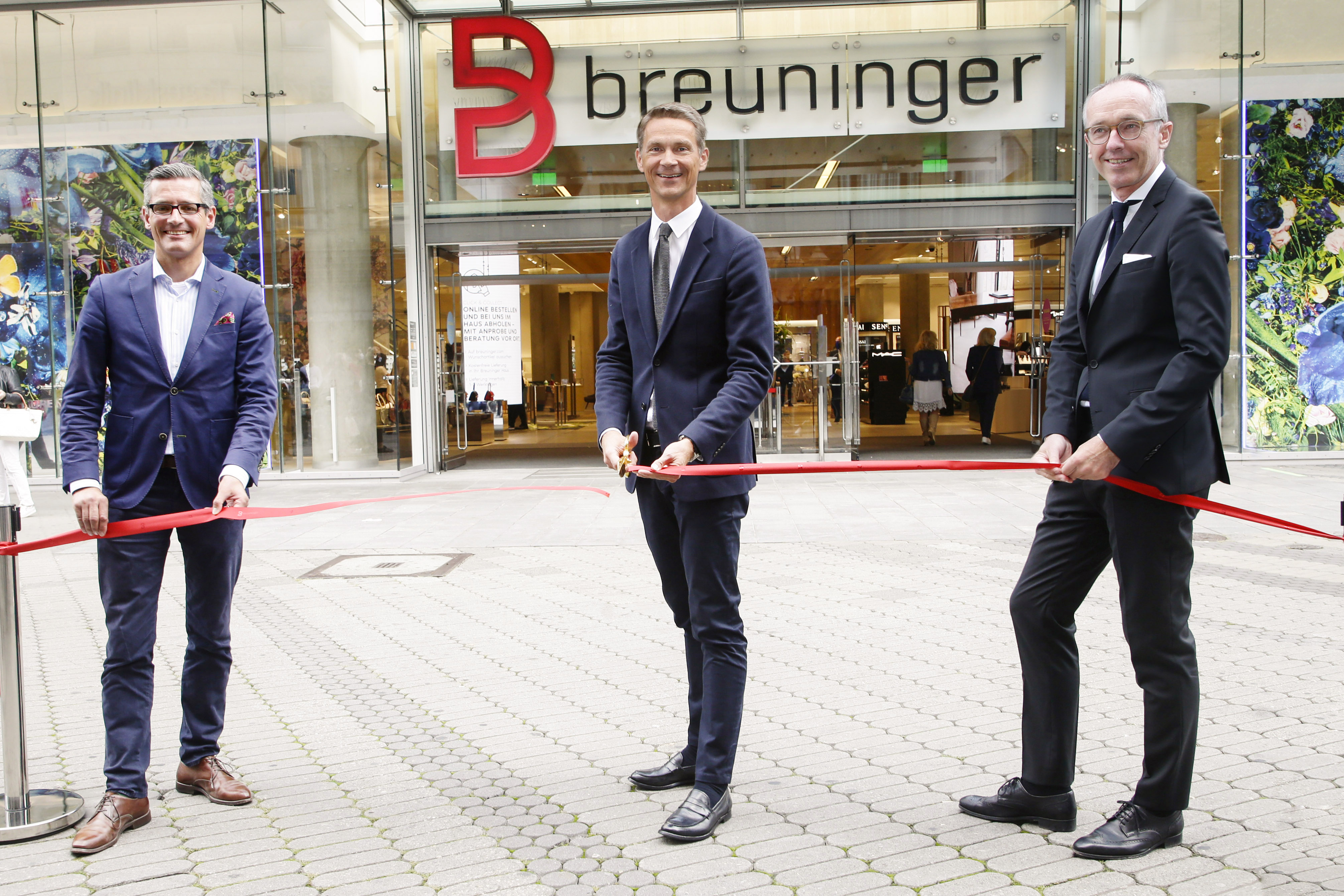 Breuninger Presseinformationen & Logo zum Download E. Breuninger GmbH